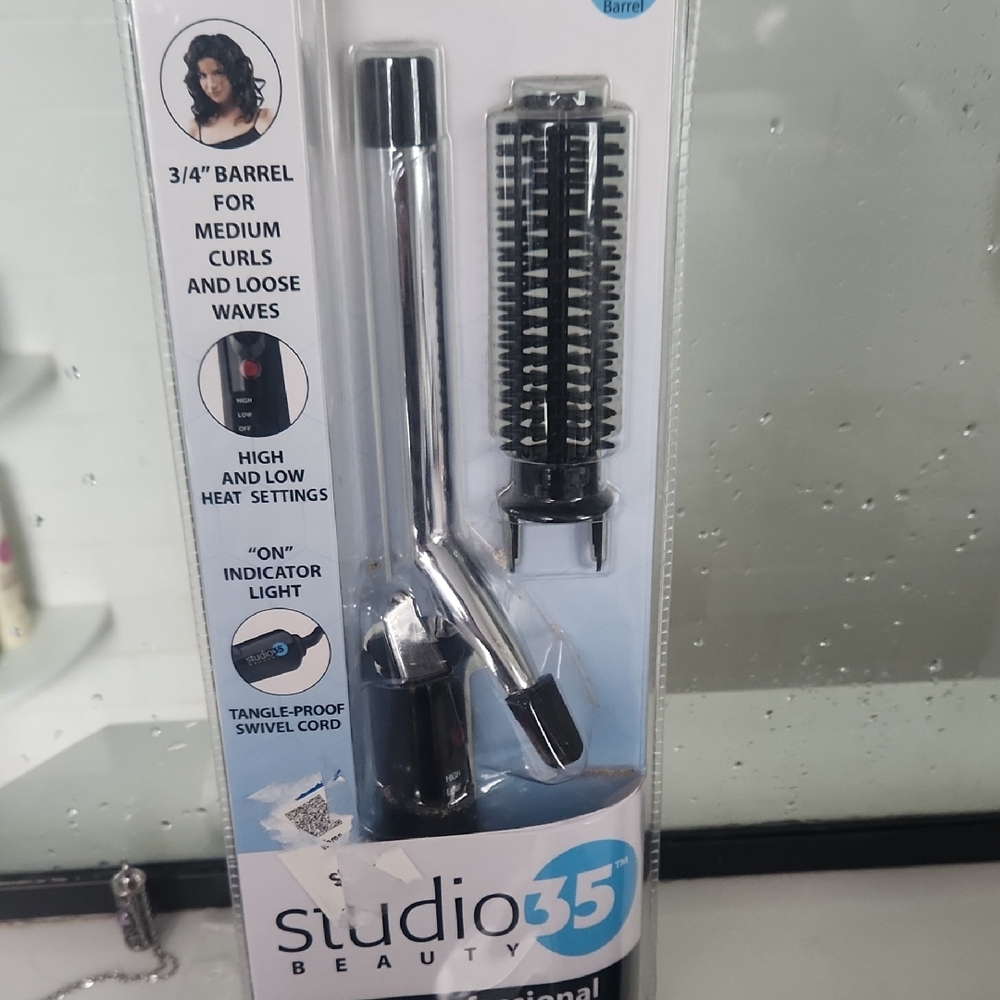 Black Curling Iron
